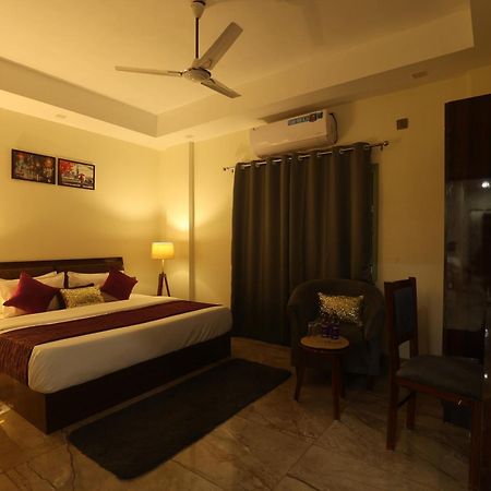 Perfectstayz Aiims Near Aiims Hospital ริชิเคช ภายนอก รูปภาพ