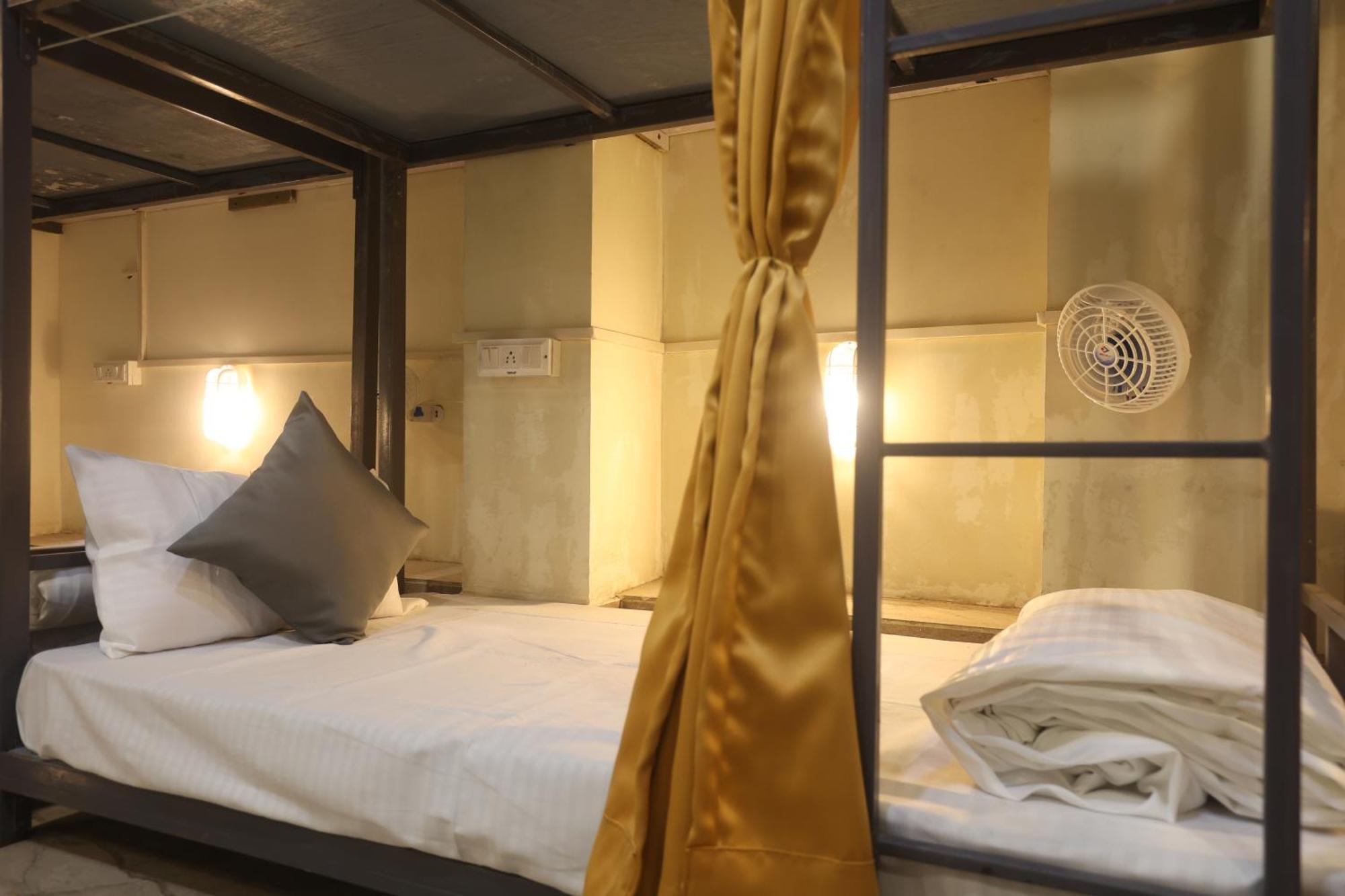 Perfectstayz Aiims Near Aiims Hospital ริชิเคช ภายนอก รูปภาพ
