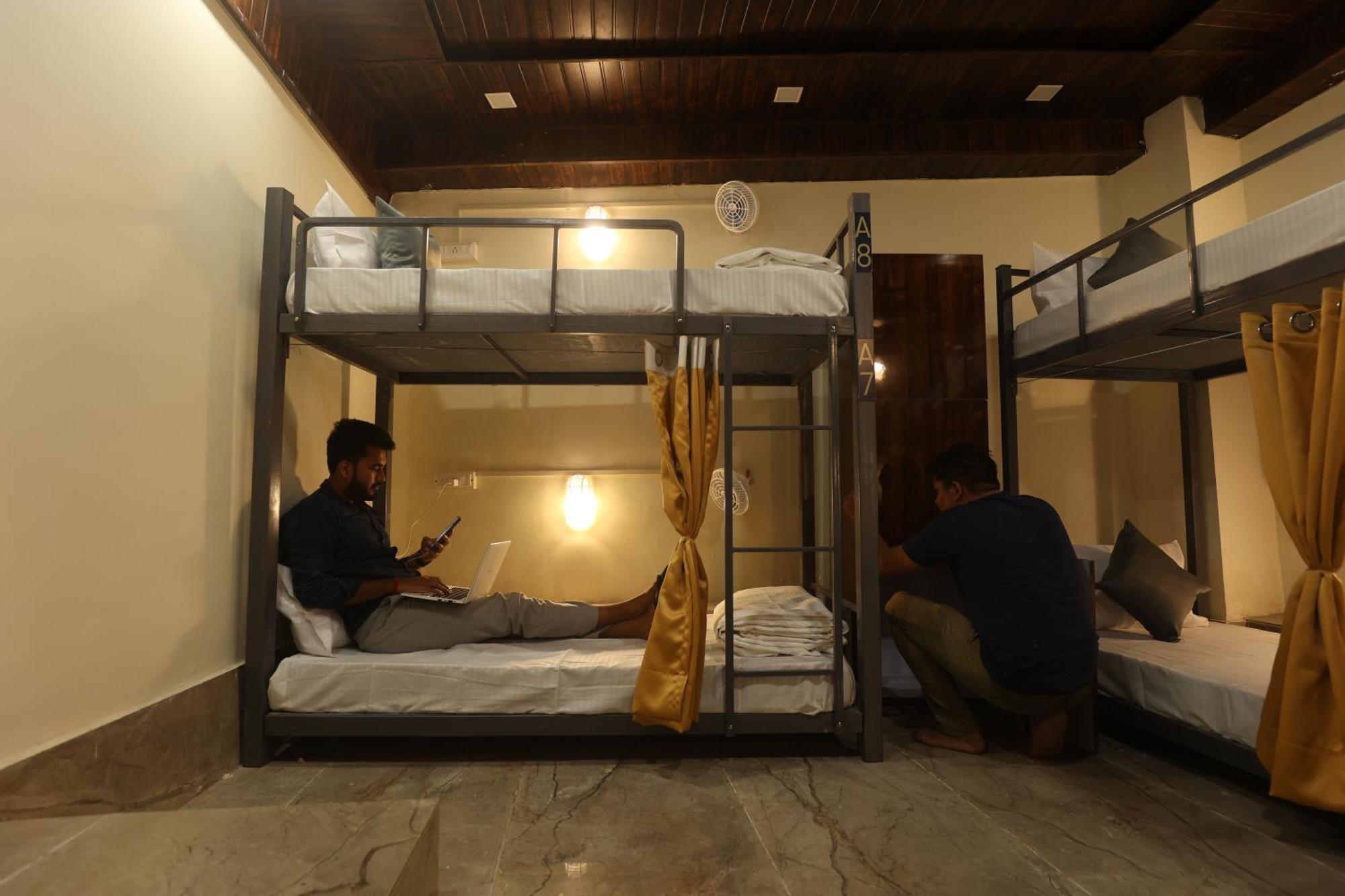 Perfectstayz Aiims Near Aiims Hospital ริชิเคช ภายนอก รูปภาพ