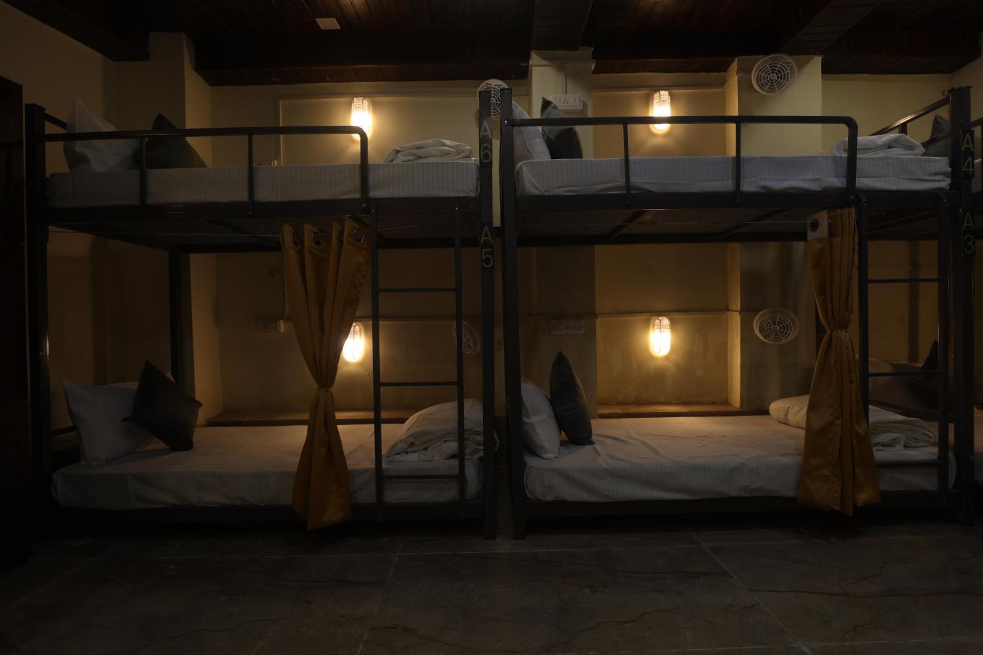 Perfectstayz Aiims Near Aiims Hospital ริชิเคช ภายนอก รูปภาพ