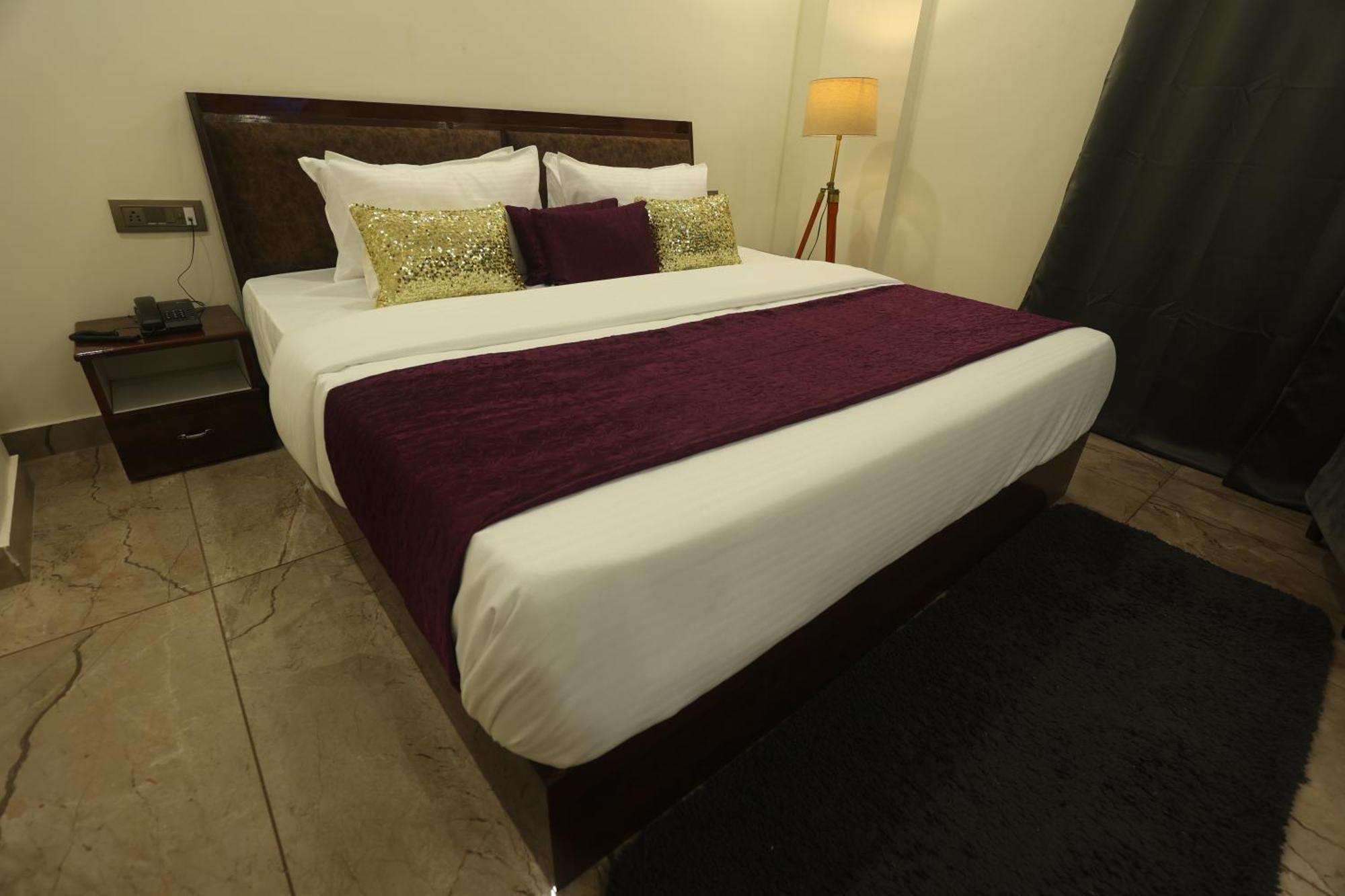 Perfectstayz Aiims Near Aiims Hospital ริชิเคช ภายนอก รูปภาพ