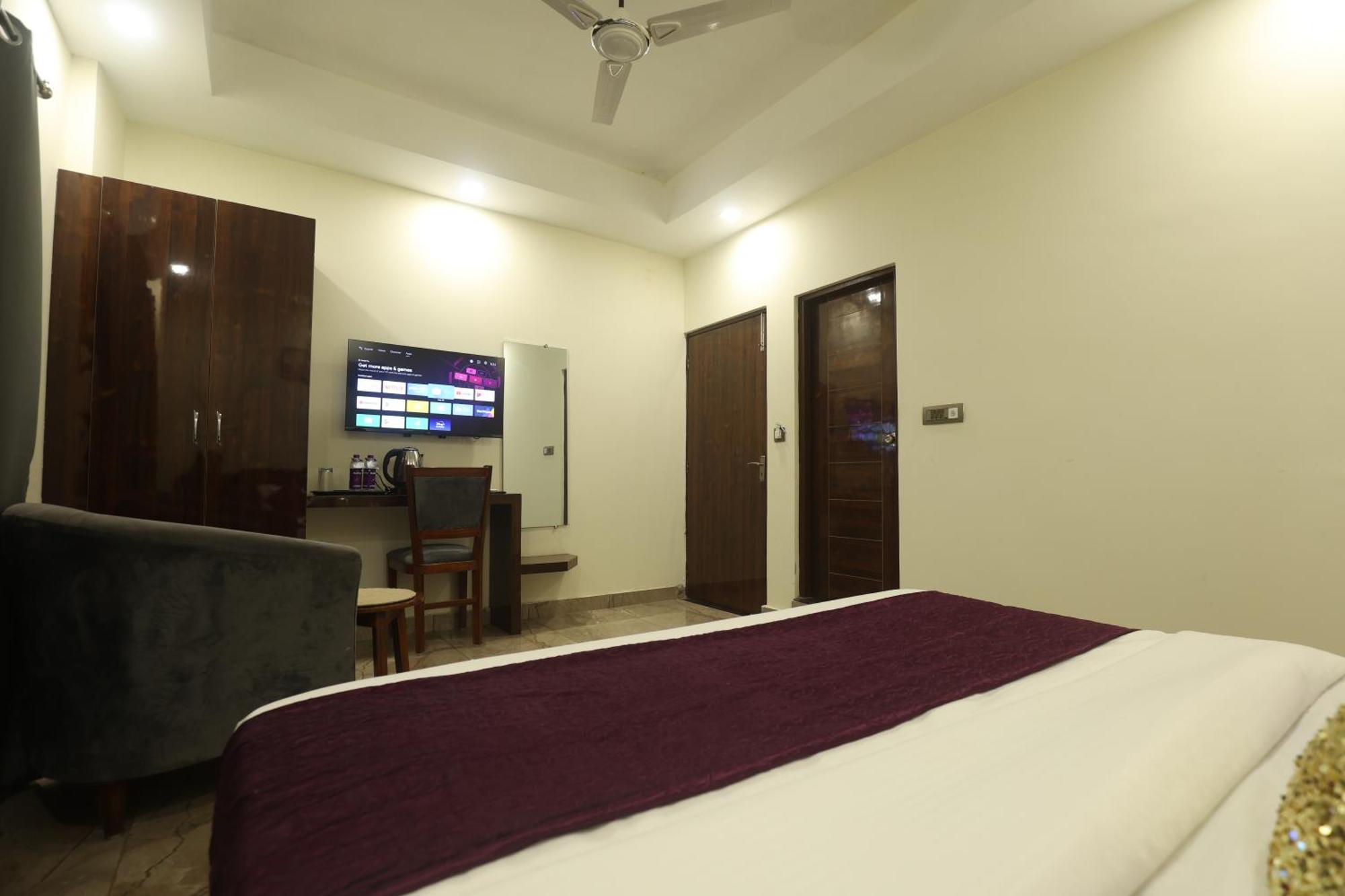 Perfectstayz Aiims Near Aiims Hospital ริชิเคช ภายนอก รูปภาพ
